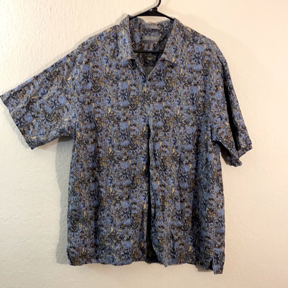 Vintage Style Shirts w/ front pocket